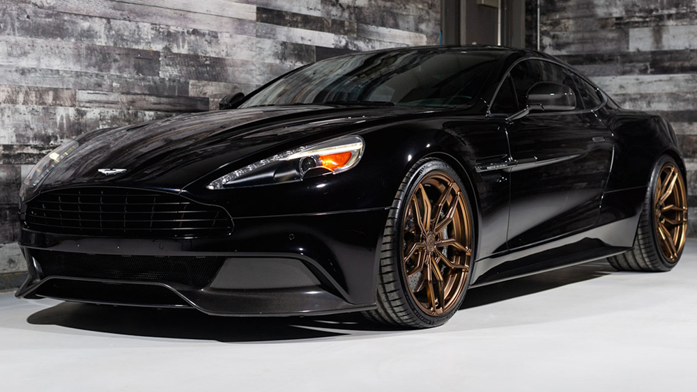 Descubre los mejores neumáticos para tu Aston Martin Vanquish