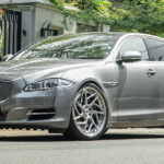 Mejores neumáticos Jaguar XJ8: optimiza tu conducción