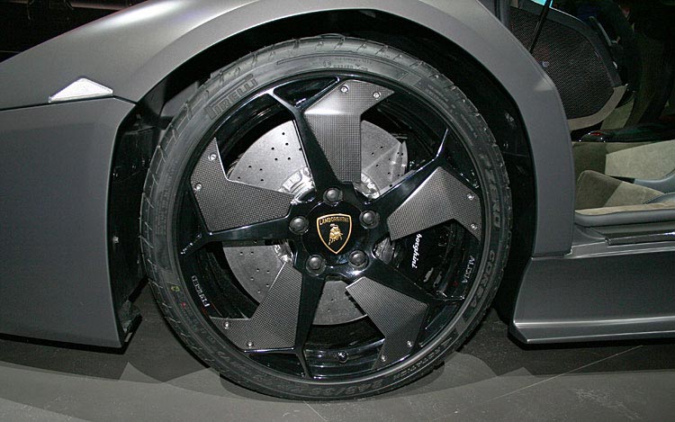 Mejores neumáticos Lamborghini Reventón
