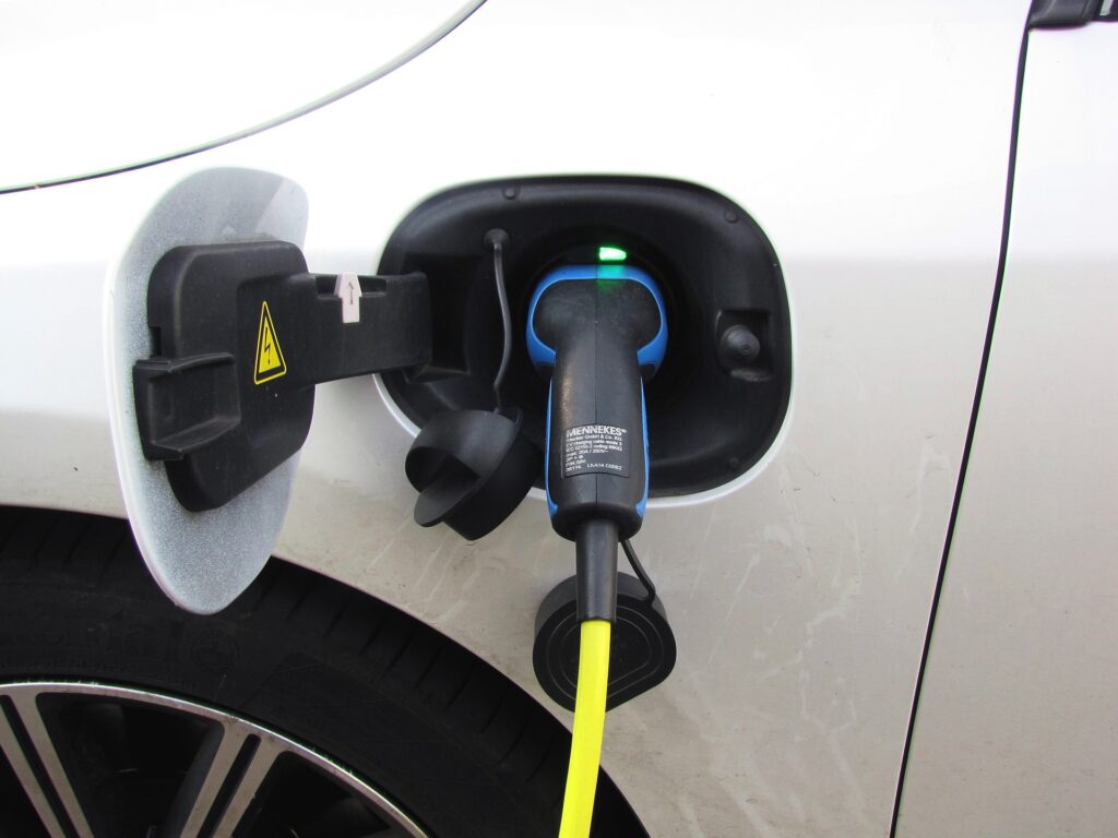 Neumáticos duraderos para vehículos eléctricos: Mejores marcas y opciones