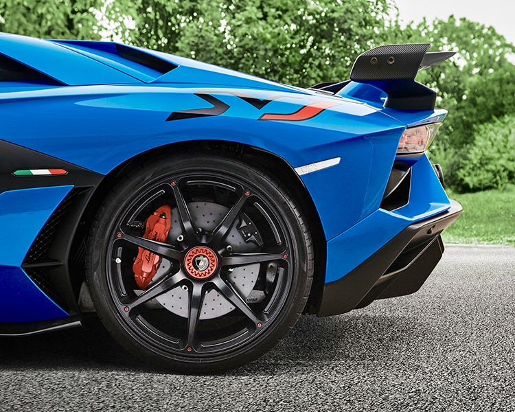 Neumáticos ideales para Lamborghini Aventador Ultimae