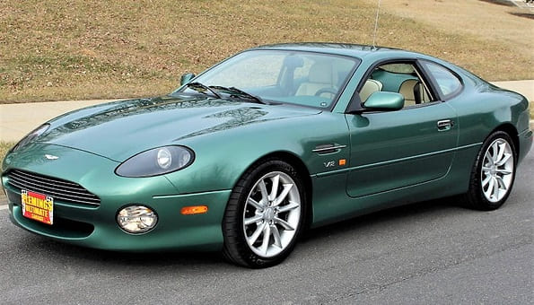 Seleccionar el título: "Los mejores neumáticos para Aston Martin DB7
