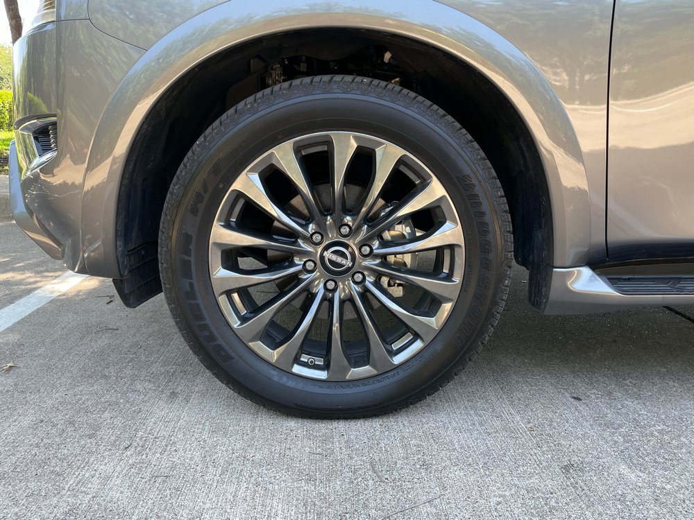 Top neumáticos para Nissan Armada: ¡mejora tu conducción!